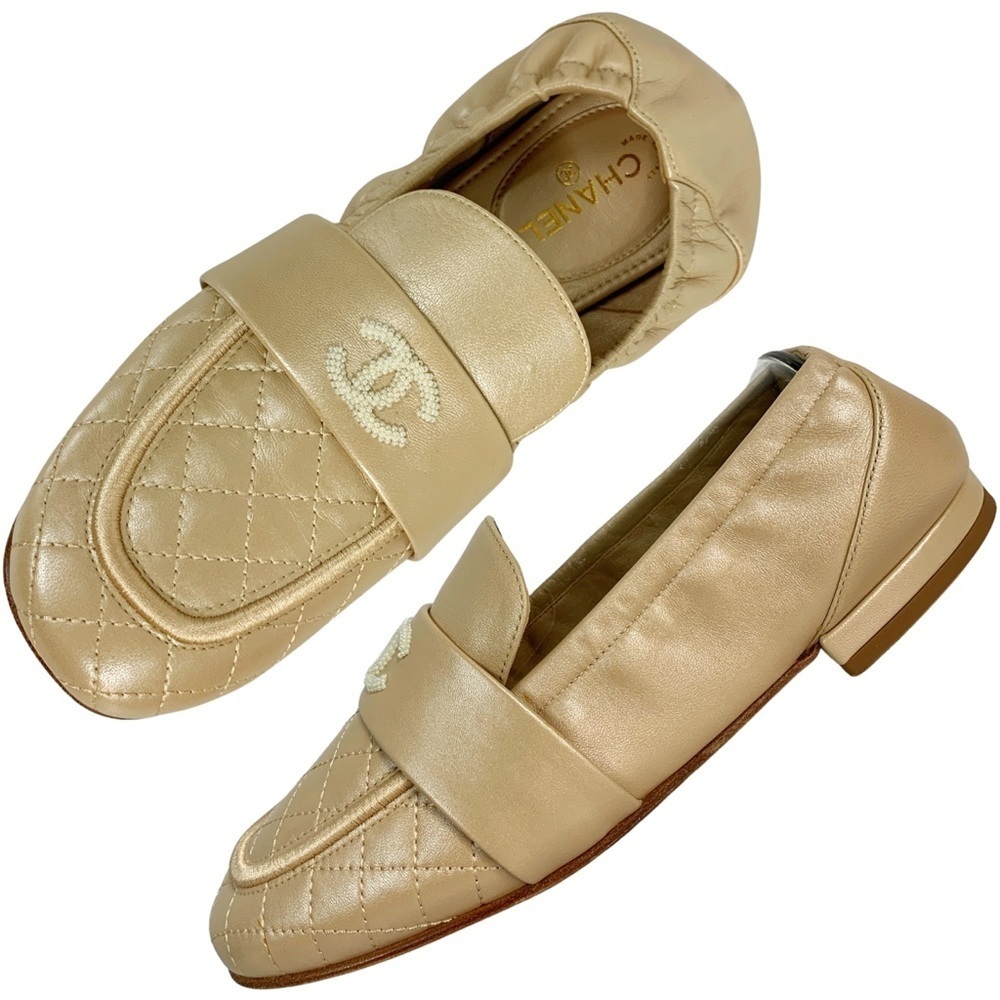 CHANEL Laminated Lambskin Pearled Beige Quilted Elastic CC Moccasin Loafers 37.5 - Picture 2 of 15